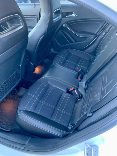 Imagen 10 de 14 de Mercedes-benz Clase A 1.6 A 200 At Urban 156cv Thermotronic