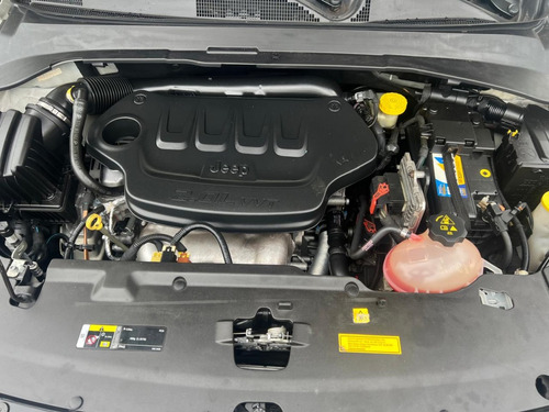 Jeep Compass 2.0 16V FLEX LONGITUDE AUTOMÁTICO