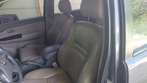 Toyota SW4 3.0 Srv 7l 4x4 Aut. 5p 171 hp