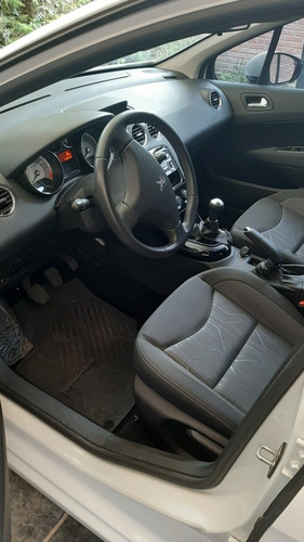 Peugeot 408 1.6 Active 115cv 2017