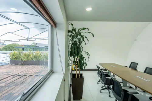 Oficina En Arriendo/venta En Chico Norte. Cod A1105065