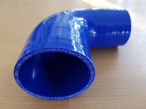 Manguera Silicona Codo Reduc. 90º 2.25' A 2' Ftx Mrazracing