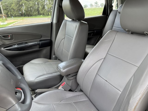 Hyundai Tucson Tucson 2.0 MPFI GLS 16V 143CV 2WD FLEX 4P AUTOMÁTICO