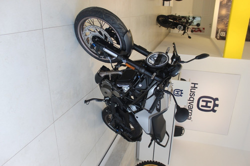 Imagen 21 de 25 de Husqvarna 401 Vitpilen 0km