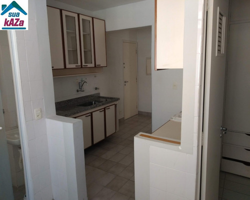 Imagem 7 de 26 de Lindo Apartamento, Conservado Com Amplos Comodos Em Excelente Localização. - Ap00756 - 69471701