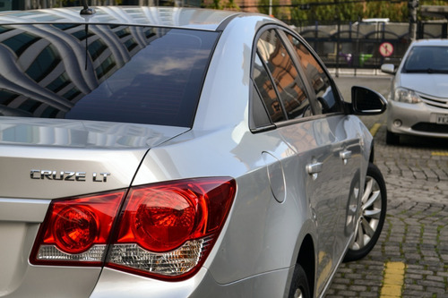 Imagem 4 de 11 de Gm Cruze Lt 1.8 Aut. - Impecável - 2015