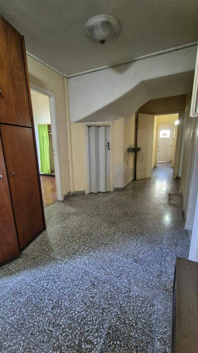 Ph En Venta De 2 Dormitorios En La Plata