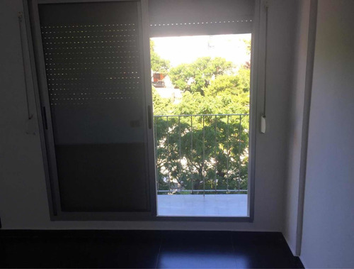 Av. Rivera Piso Alto Terraza Al Frente Impecable Reciclado