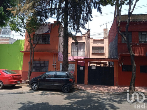 Venta Casa 9 Ambientes Tacuba