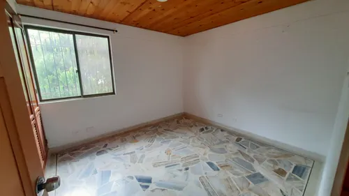 Se Alquila Casa Campestre En La Buitrera