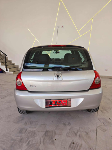 Renault Clio 1.0 16v Campus Hi-flex 5p