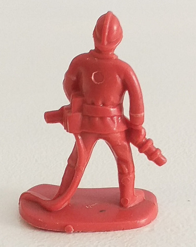Imagen 3 de 6 de Bombero Figura Soldadito Plastico Muñeco Retro Vintage 6 Cm.