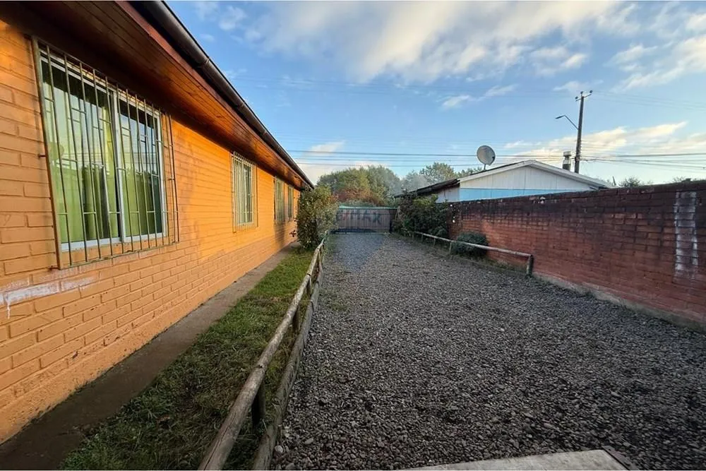 Imagen 2 de 29 de Casa Con 4d 1b, Y 513 M² De Terreno En Vilcún