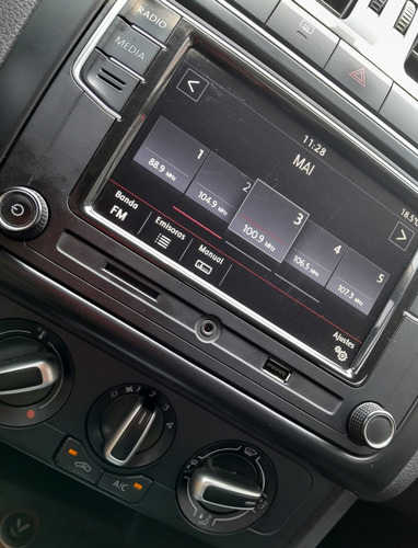 Volkswagen Polo 1.6 Comfortline Plus Mt