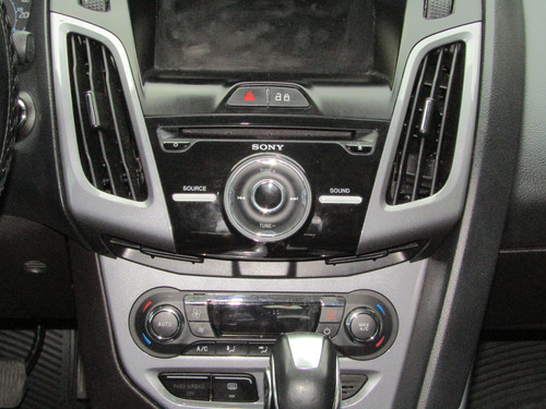 Ford Focus 2.0 Titanium At