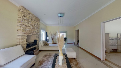 Casa En Venta En El Robledal, Pilar, Gba Norte