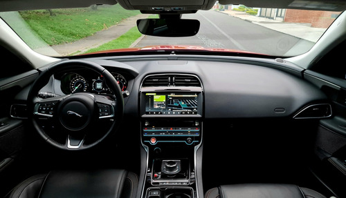 Jaguar Xe 2.0 Prestige Turbo Full Equipo. Garantia.