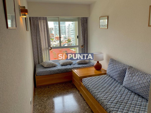 Imagen 15 de 16 de Apartamento En Venta - Playa Mansa