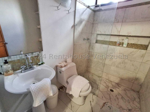 Venta Casa Con Ubicacion Estratégica En La Av Intercomunal Cabudare-barquisimeto Rah Ve
