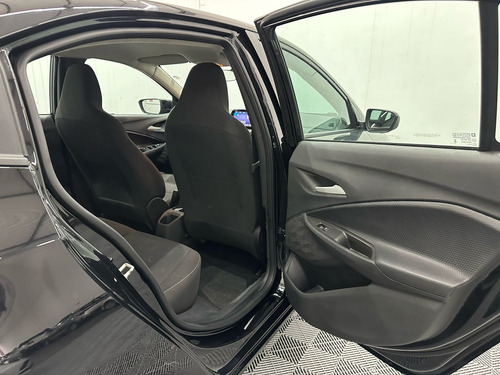 Chevrolet Onix plus 1.0 Lt 4p