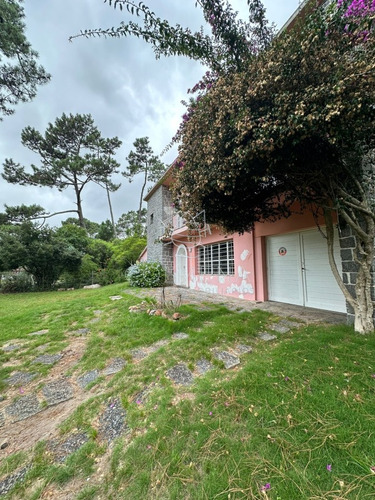 Vende Casa De 4 Dormitorios En San Rafael , Punta Del Este