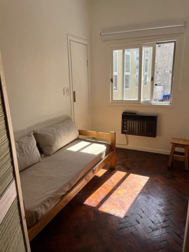 Reservado // Departamento Luminoso De 3 Ambientes Con Dependencia, Recoleta, Alquiler Temporal