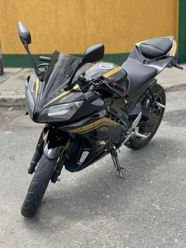 R15 V2 Km 59.200 Comprobable Perfecto Estado Kit De Arrastre