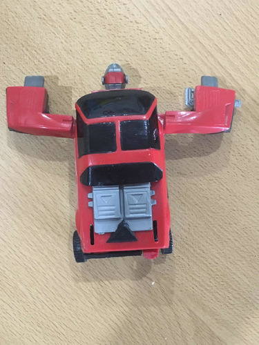  Robot Car Transformable Retro Auto 80s