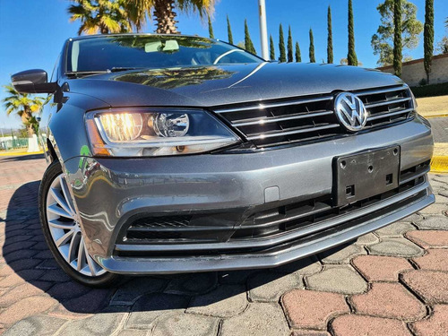 Imagen 1 de 14 de Volkswagen Jetta 2017 2.5 Trendline Mt