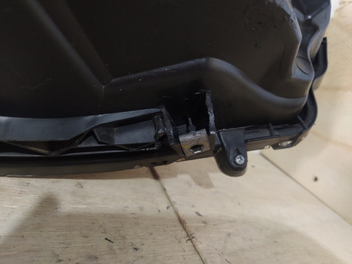 Farol Honda City Esquerdo Com Friso E Led 2018 19 20 (Usado)