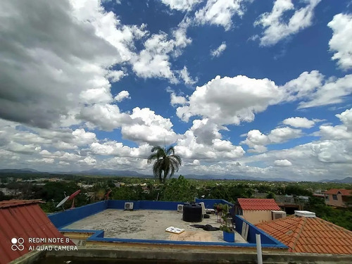 Imagen 7 de 8 de Se Vende Inmensa Casa En Proceso De Construcción