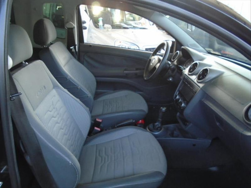 Imagem 14 de 14 de Volkswagen Saveiro 1.6 Cross Ce 8v