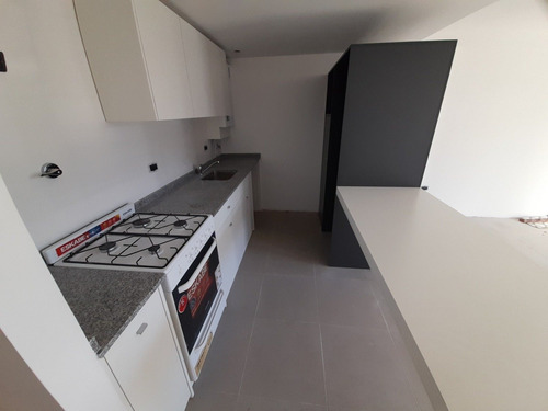 Imagen 10 de 16 de Departamento De 2 Ambientes A Estrenar - Tucumán 2700