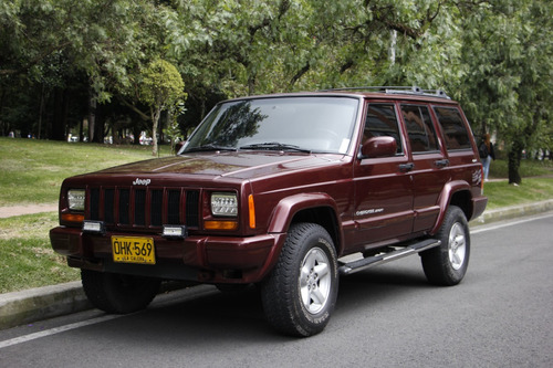 Jeep Cherokee 4.0 Sport Fl