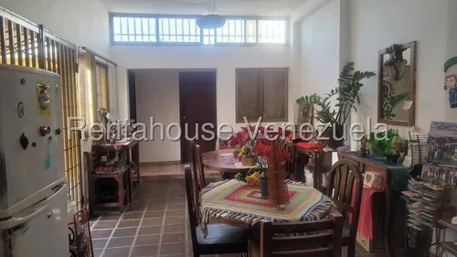 Casas En Venta Mls #25-12753