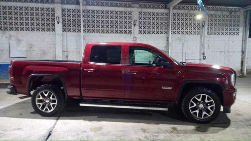 Imagen 7 de 14 de Gmc Sierra 2017 5.4 Crew Cabina All Terrain 4x4 At
