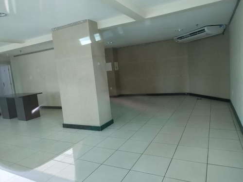 Imagem 4 de 15 de Apartamento Para Venda Em Volta Redonda, Aterrado, 3 Dormitórios, 1 Suíte, 2 Banheiros, 2 Vagas - 137_2-758812