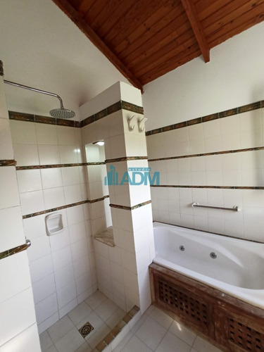 Estupenda Chacra Con Gran Casa Y 5 Hectáreas- Ref: 137