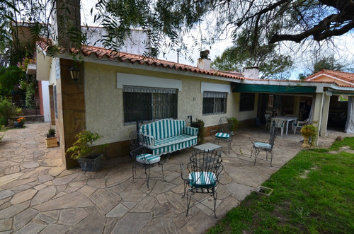 Imagen 5 de 23 de Muy Buena Casa En Parque Del Plata A Una Cuadra De La Playa