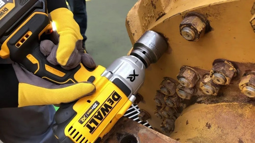 Chave Impacto 2 Bateria 2ah 20v Dewalt Dcf897 Carreg Dcb1104
