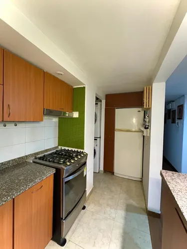 Apartamento En Venta En Gran Granada. Cod V1104017