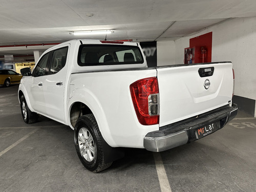 Nissan Pick Up 2020