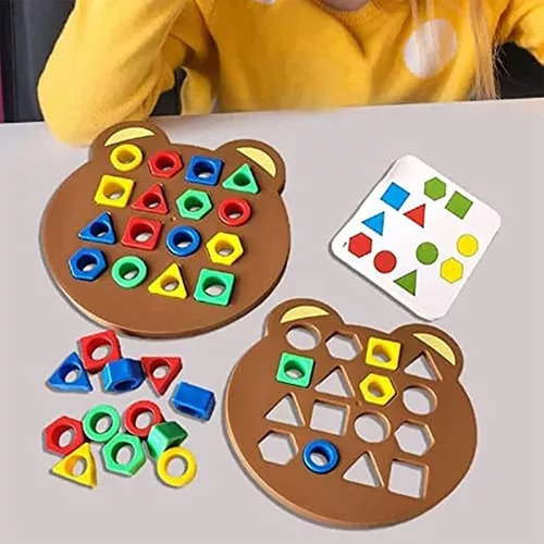 // Juego De Puzzle De Formas De Colores