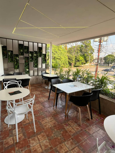En Venta Fondo De Comercio, Castello Pizzería Y Lounge (sr)