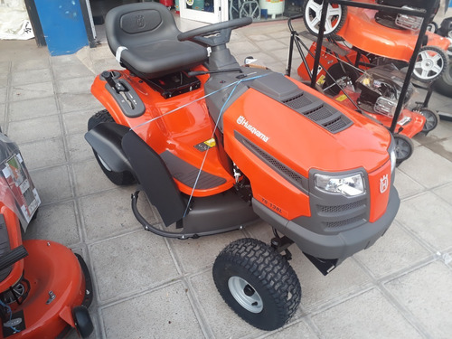 Cortacésped Husqvarna Ts138l