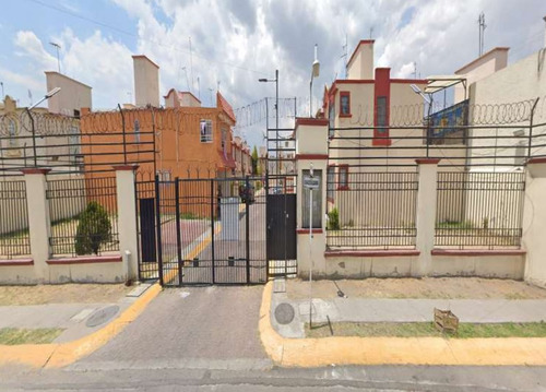 Casa En Venta En Ecatepec De Morelos. Ev