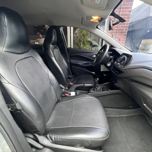 Chevrolet Onix 1.0T Lt