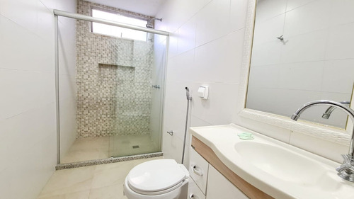 Imagem 19 de 20 de Apto Gávea | 3 Quartos | 132 M² | Cond: R$1950.00 | 1 Vaga - 1d0jm7s