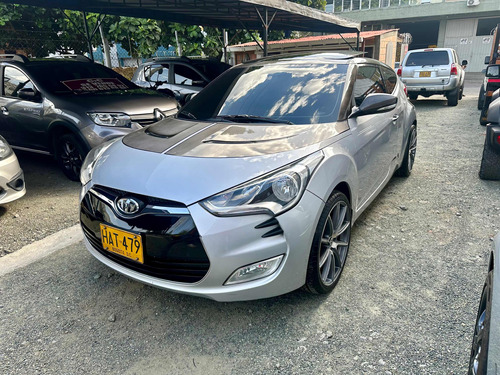 Hyundai Veloster 1.6 Mecanico Refull