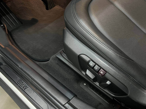Imagem 13 de 15 de Bmw X1 2.0 16v Turbo Activeflex Sdrive20i 4p Automático